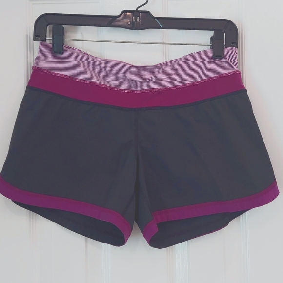 Lululemon Groovy Run Short - Picture 1 of 5